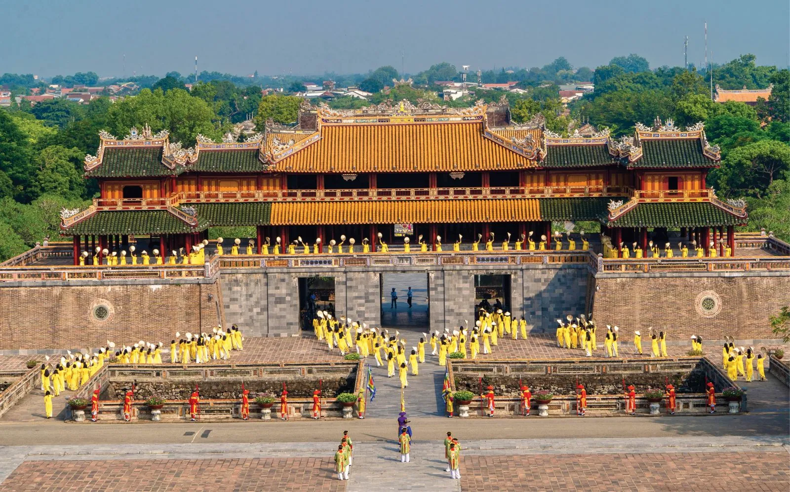 Vé máy bay đi Huế và những điều cần lưu ý