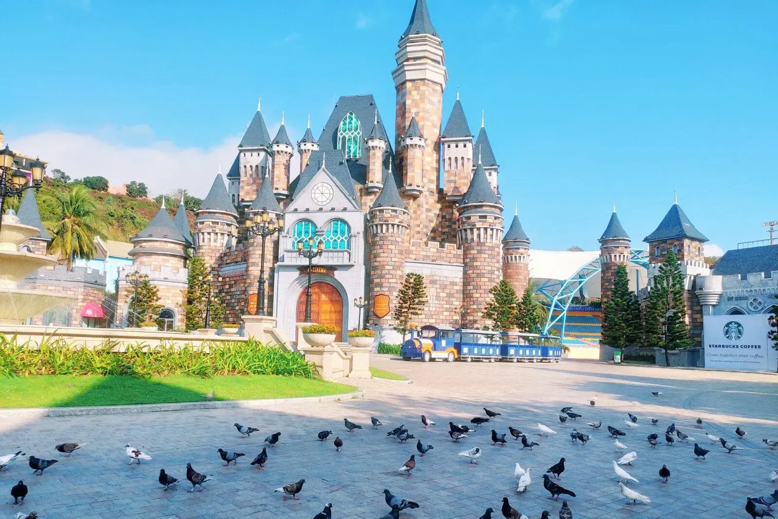 Vinwonders là địa điểm vui chơi lý tưởng cho gia đình hoặc nhóm bạn bè