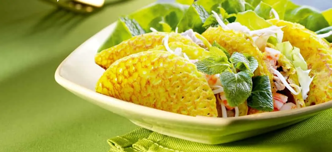 Bánh xèo là món ăn đơn giản nhưng mang đậm hương vị địa phương của người dân nơi đây