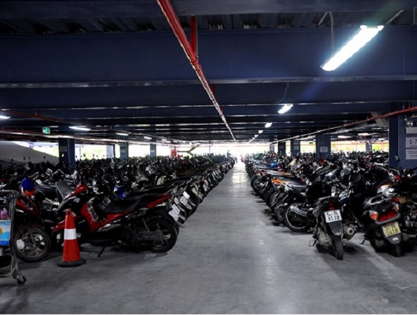 Gửi xe máy ở sân bay Tân Sơn Nhất 