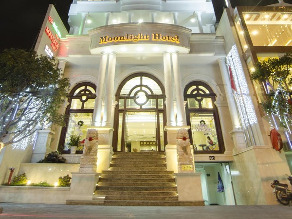 Khách sạn Sanouva Hotel Danang