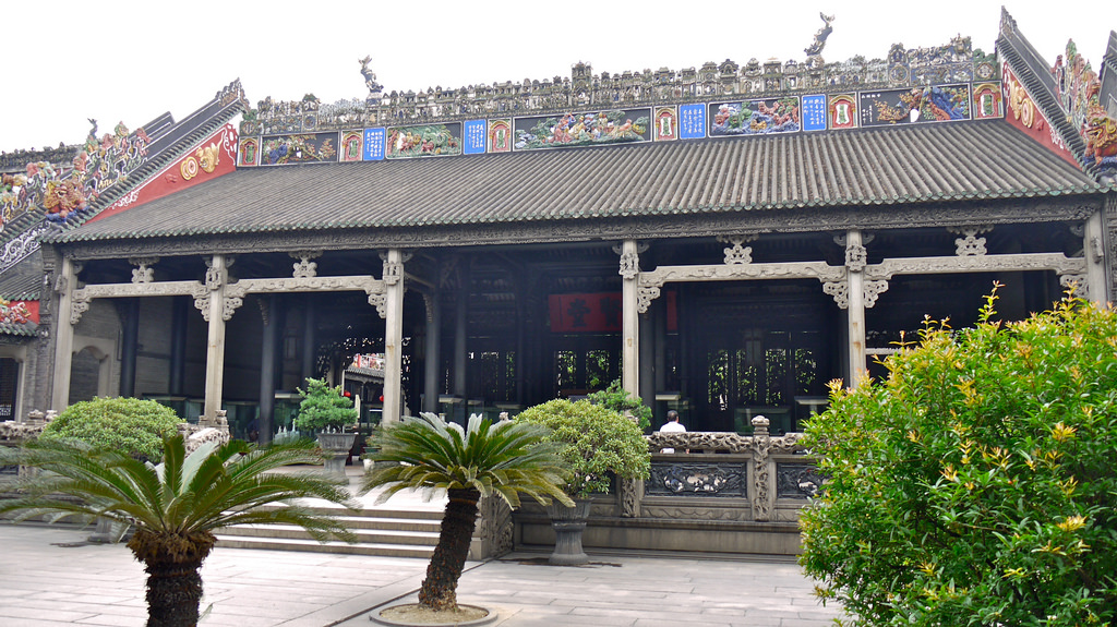Đền thờ tổ tiên họ Trần